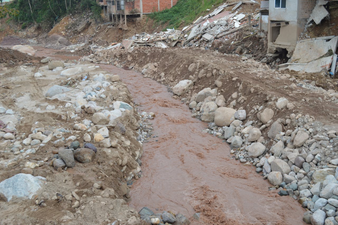 Emergenza Harry e frana di Niscemi, un mese dopo: fondo da 681 milioni e primi alloggi per gli sfollati